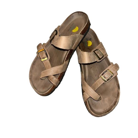 Maui Island Tan Slip On Buckle Sandals Women 6M Walk Comfort Beach Vacation - Picture 2 of 11
